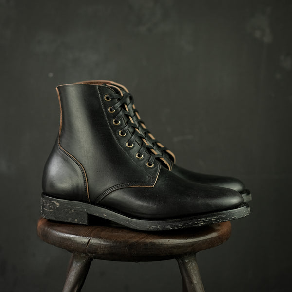 THE HAWK - THICK HORSEBUTT OVERDYED BLACK [PRE-ORDER]