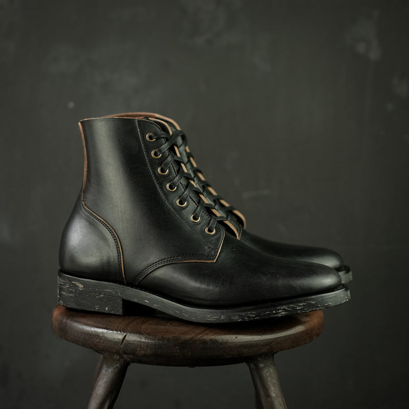 THE HAWK - THICK HORSEBUTT OVERDYED BLACK [PRE-ORDER]