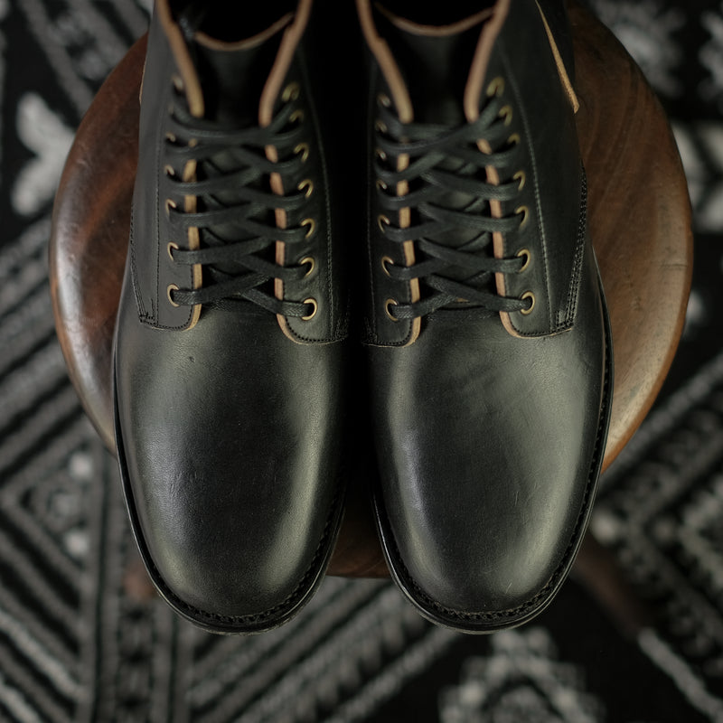 THE HAWK - THICK HORSEBUTT OVERDYED BLACK [PRE-ORDER]