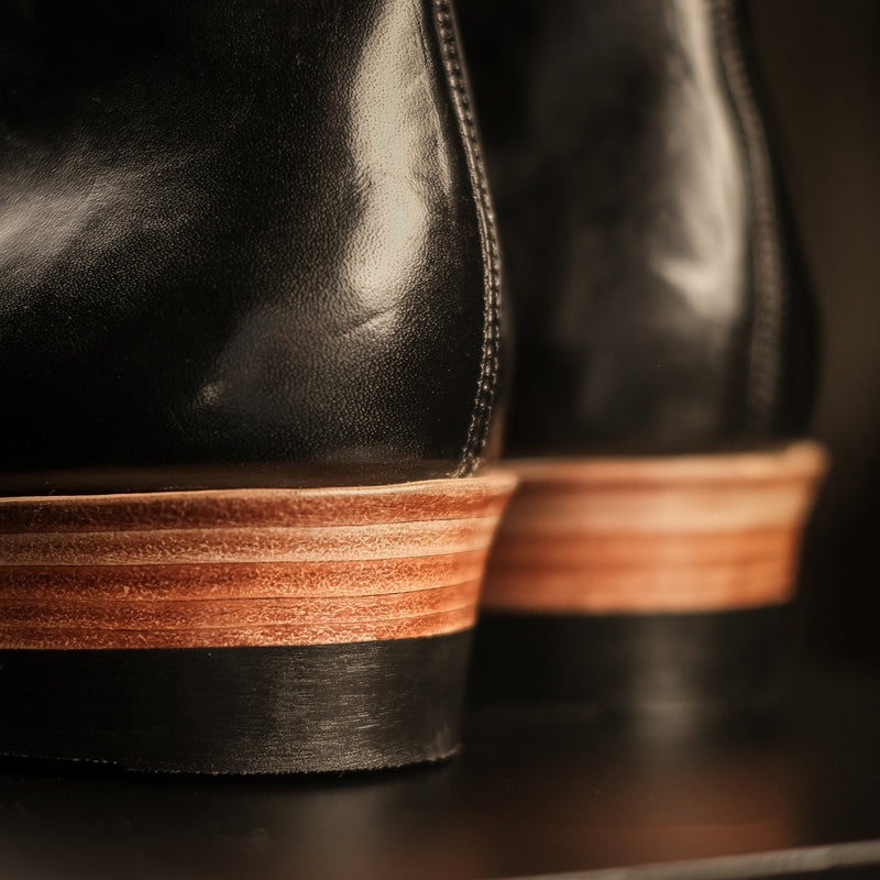 THE STRIDE 'TYPE 2' - HORSEBUTT OVERDYED BLACK